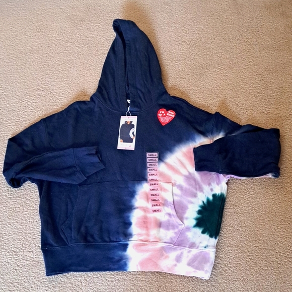 Wildfox Tops - Womens NEW WILD FOX  Hoodie.  S ( CHEST 22")